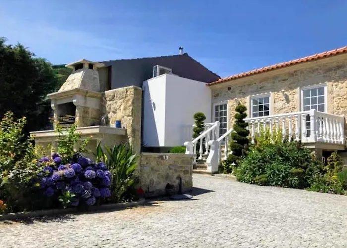 Casa Pedro E Inês Casa de Férias *