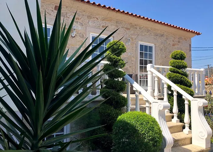 Casa Pedro E Inês Viana do Castelo